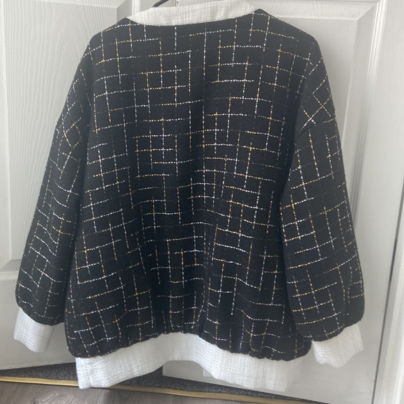 Like new! - Picture 6 of 6